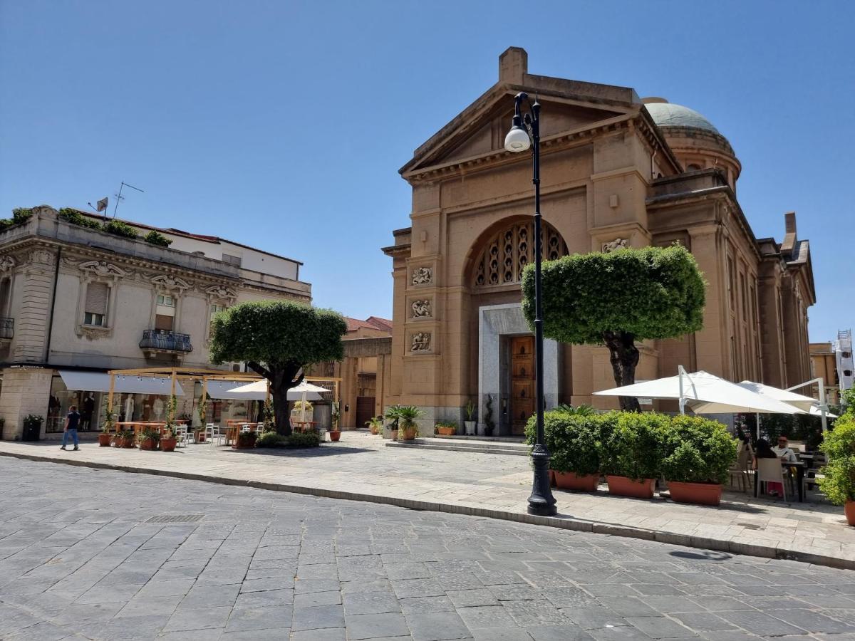 شقة Loft Magna Grecia Reggio Calabria Centro Storico A 3 Minuti A Piedi Dal Mare المظهر الخارجي الصورة